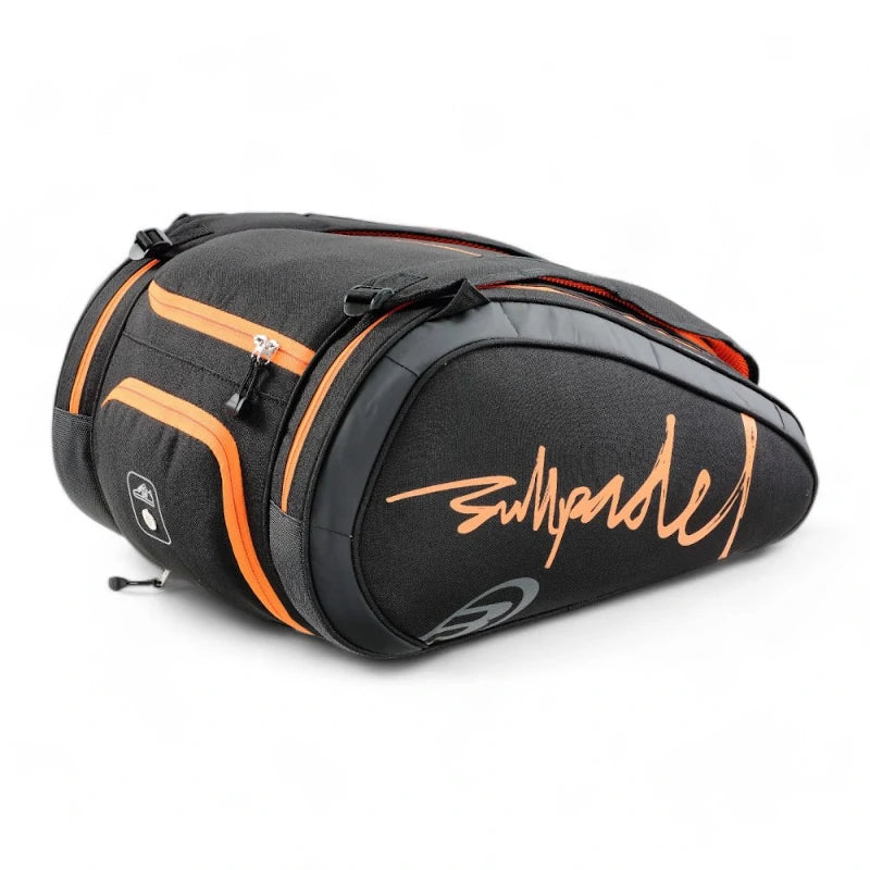 Paletero Bullpadel BPP25005 Ionic Negro