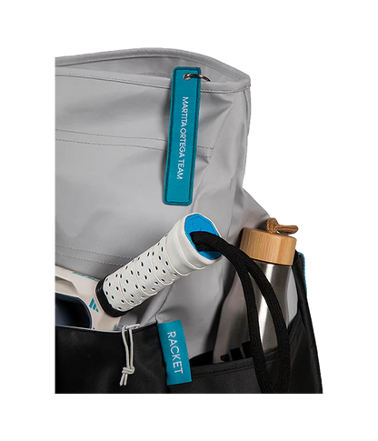 Bolso Adidas Weekend 3.4 Martita Ortega 2025